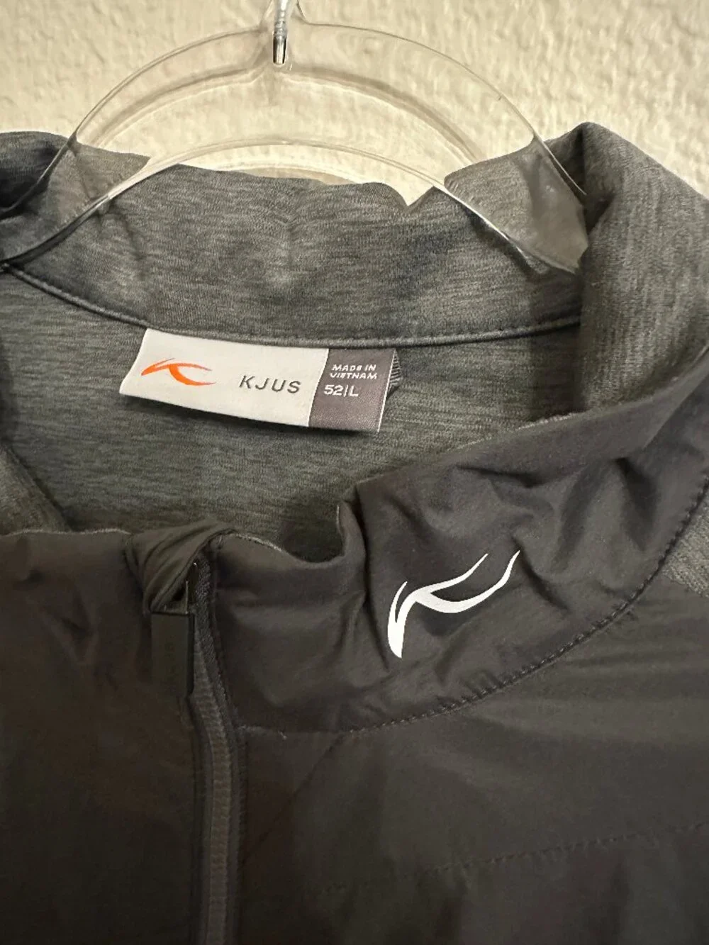 KJUS Black/Gray Full-Zip Jacket Vaquero Golf Club EUC